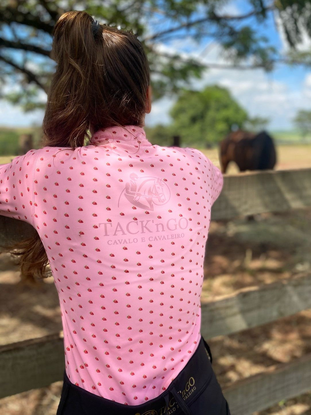 Blusa Strawberry Howdy