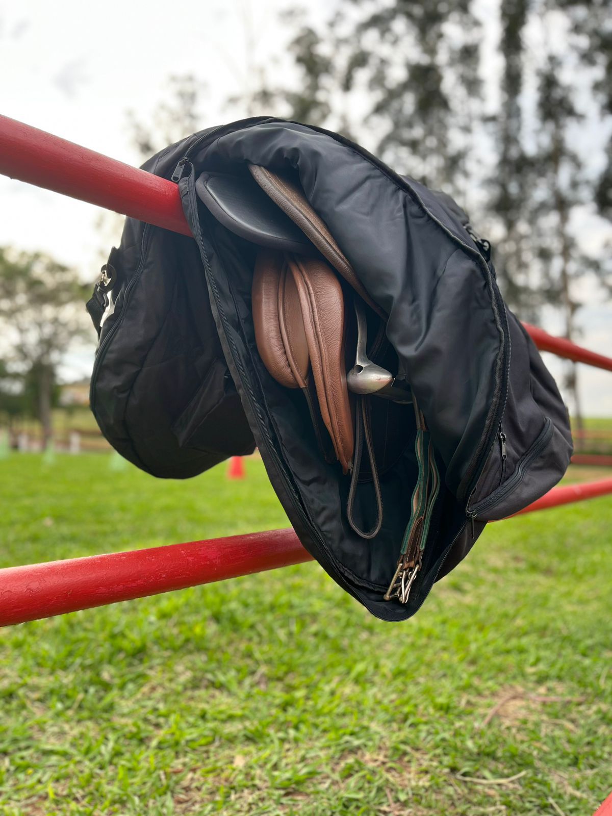 Bolsa de Sela Acolchoada